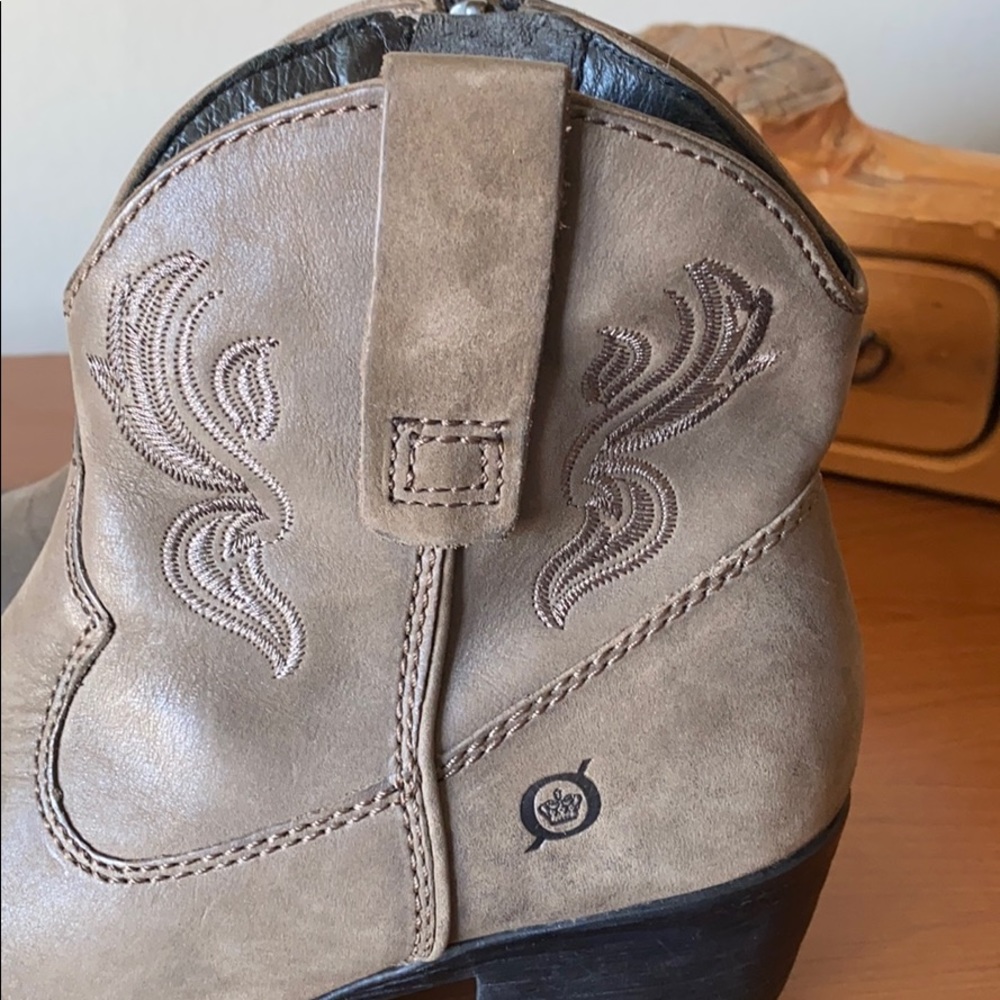 Born Riven Cowboy Boot - Picture 6 of 7
